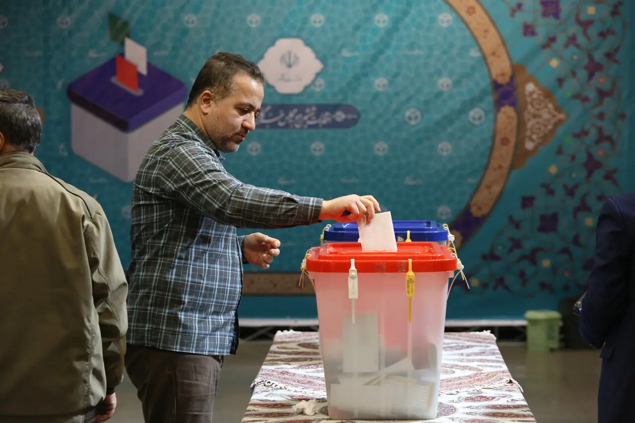  چه کسانی می‌توانند برای انتخابات زودهنگام ریاست جمهوری کاندیدا شوند؟
