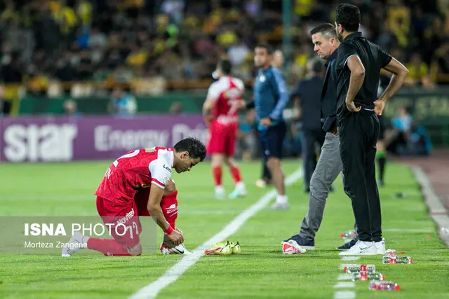 اتفاقات رختکن پرسپولیس در بین دو نیمه بازی با استقلال خوزستان