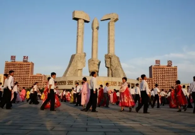 کره شمالی و گردشگران روس|راز جذب هزاران گردرشگر به کره شمالی!