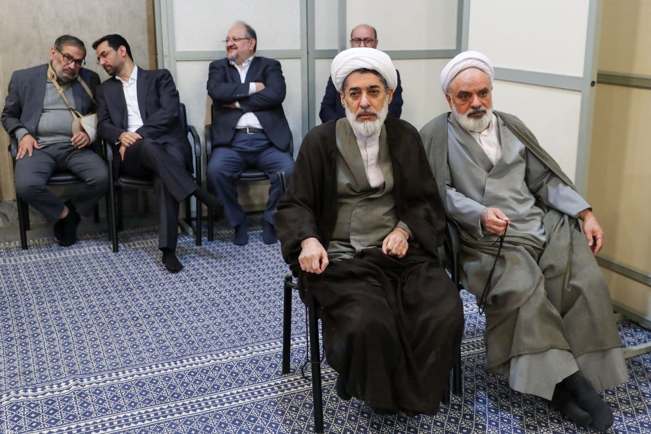 شمخانی در کنار وزیر جنجالی روحانی+عکس 