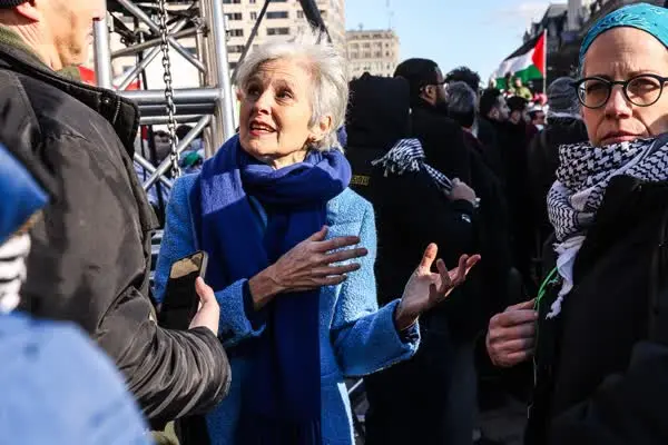نامزد انتخابات ریاست‌جمهوری آمریکا در اعتراضات ضد اسرائیلی دستگیر شد