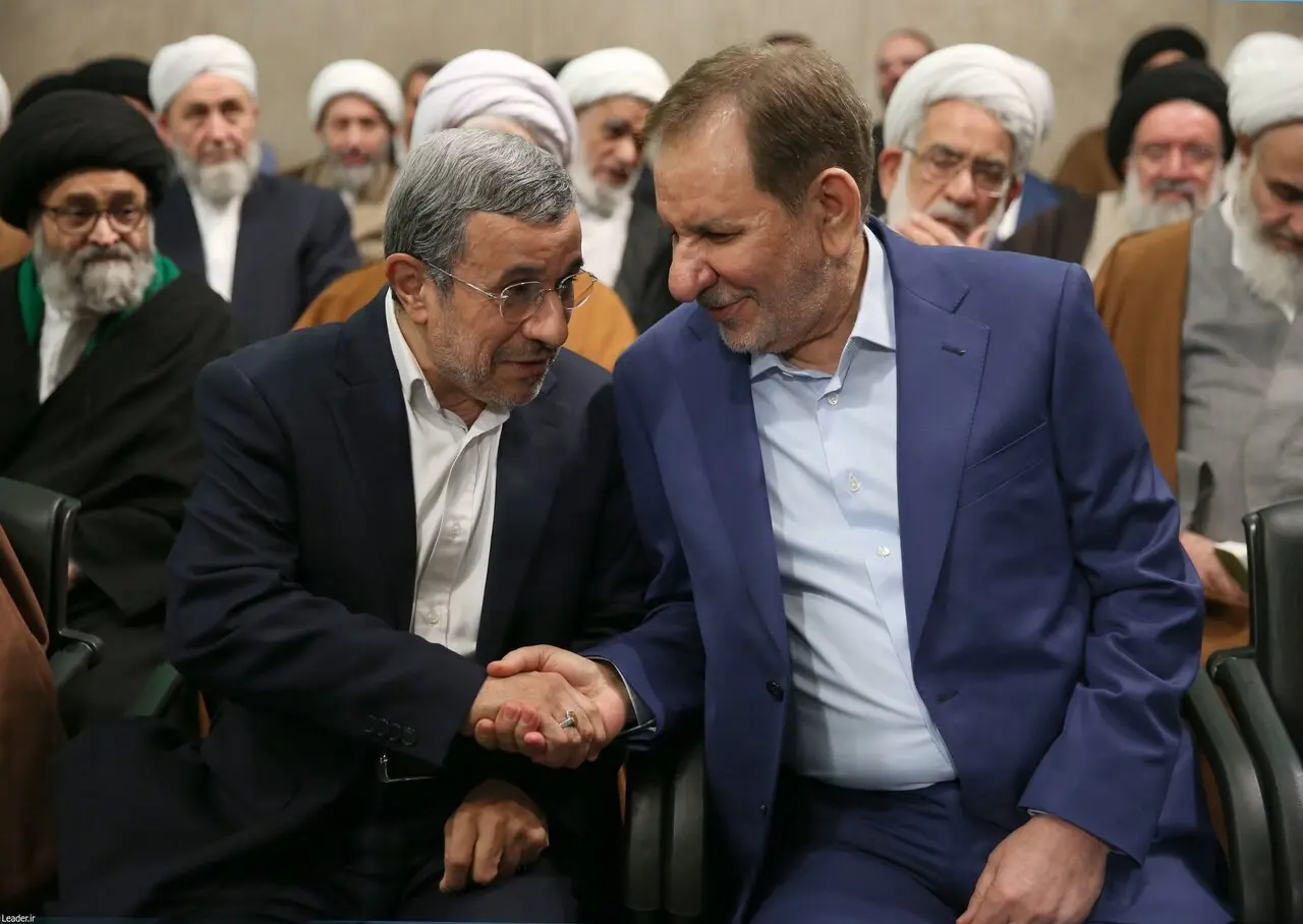 تازه ترین تصویر از حسن روحانی و احمدی نژاد در یک قاب