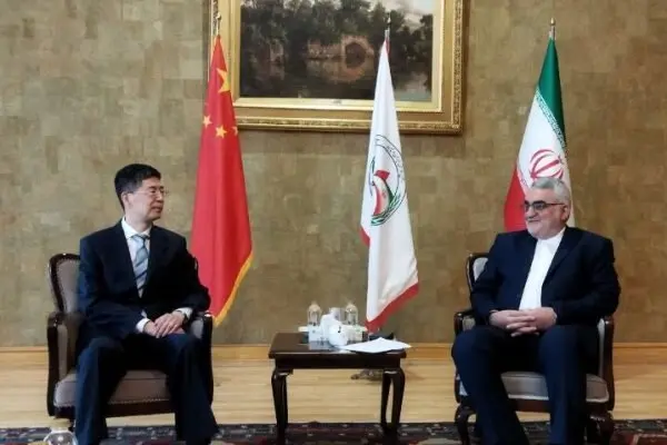 بروجردی در دیدار با سفیر جدید چین در ایران