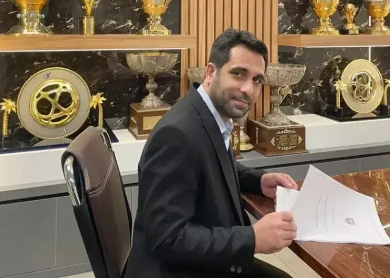 علی اینانلو