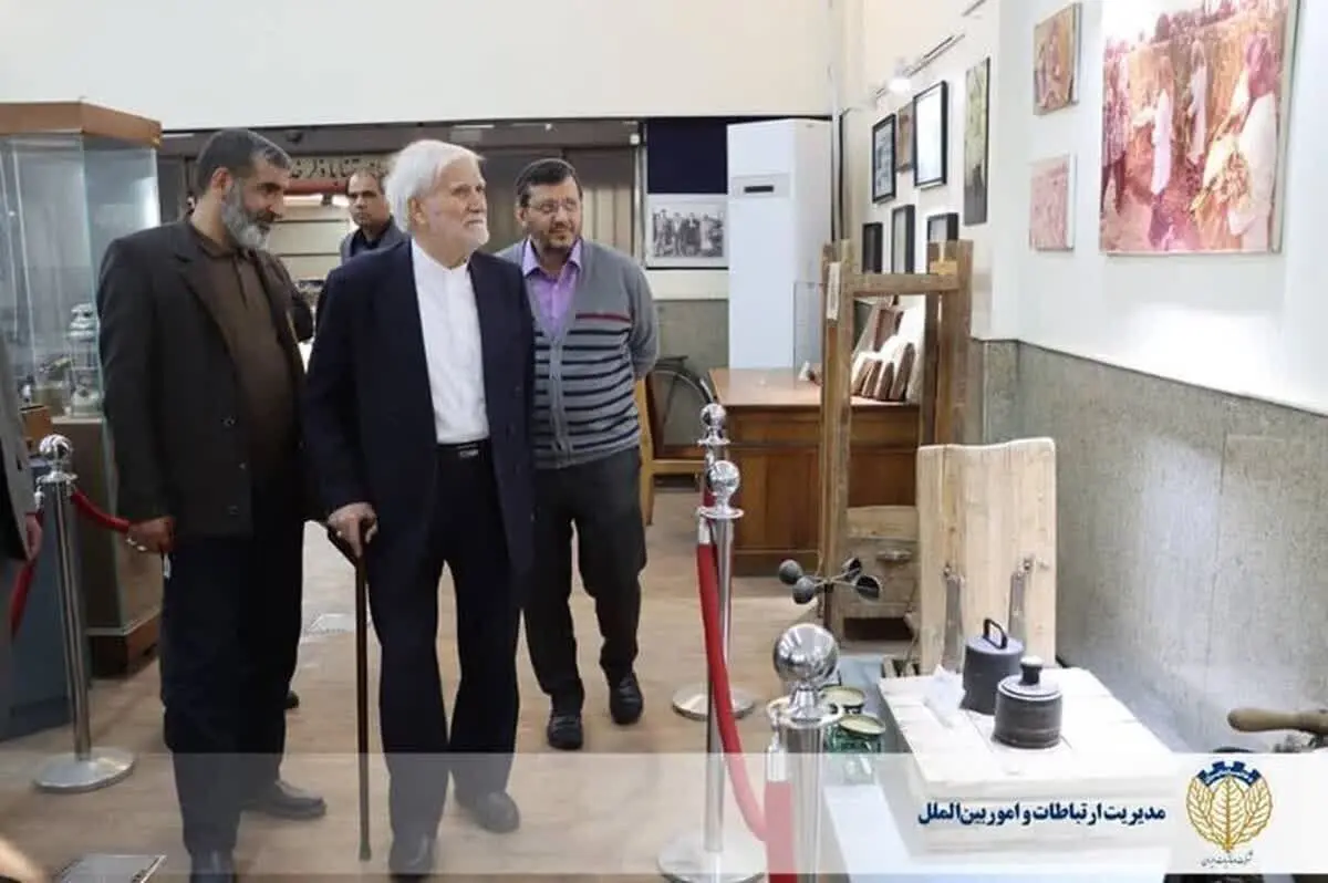 خبرگزاری کارگر مدافع مدیر اخراج کننده کارگران/ من یک اخراجی دخانیات هستم