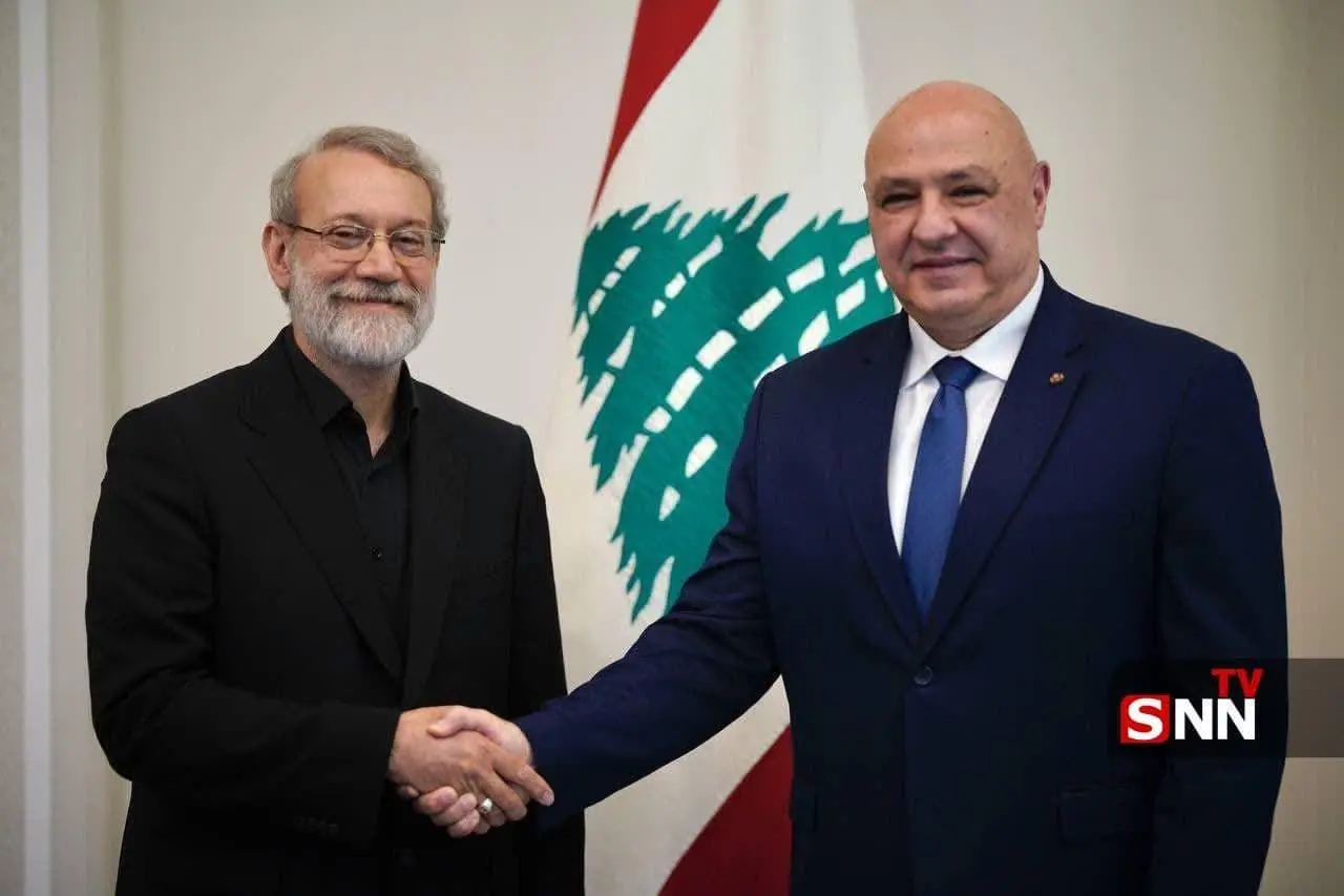 نحوه دست دادن و زبان بدن لاریجانی در دیدار جوزف عون +عکس