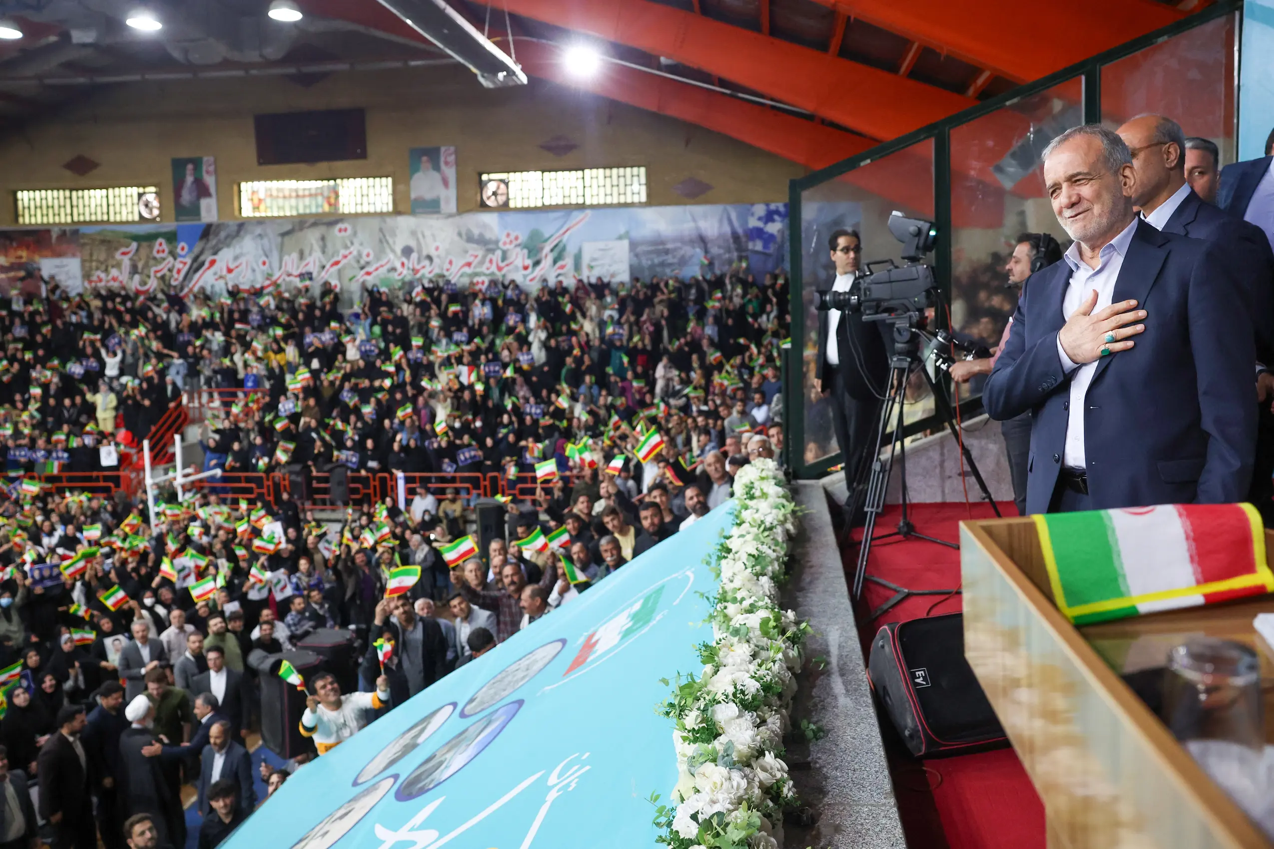 4 قاب دیدنی از حضور پزشکیان در کرمانشاه+عکس