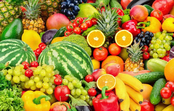 قیمت میوه در میادین تره بار امروز یکشنبه ۲ اردیبهشت ۱۴۰۳ + جدول