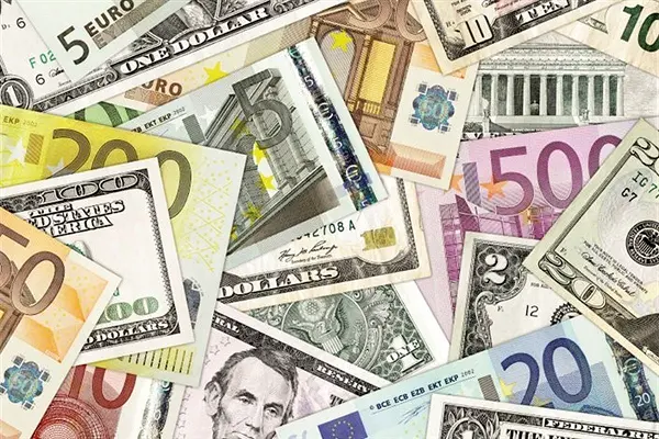 قیمت دلار و یورو امروز یکشنبه ۸ بهمن ۱۴۰۲