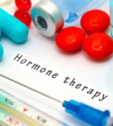 هورمون‌درمانی برای زنان یائسه مفید است یا مضر؟