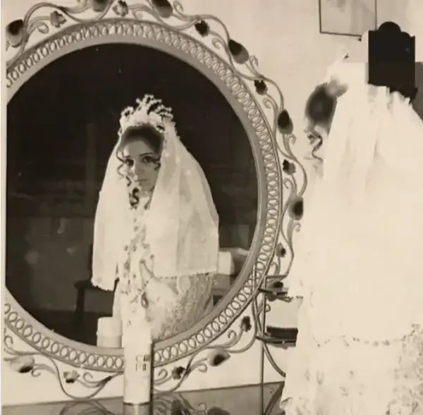 عکس عجیب مادر الناز حبیبی در روز عروسی اش