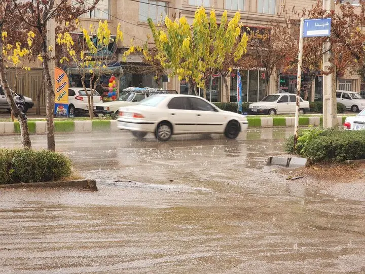 سامانه جدید بارشی از جمعه ۱۵ دی به ایران می رسد