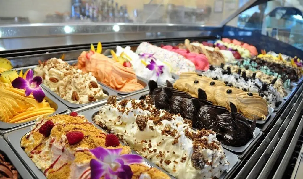 بستنی ایرانی در کدام کشورها پرطرفدار است؟ | خارجی‌ها بستنی ایرانی را با این طعم‌ها دوست دارند