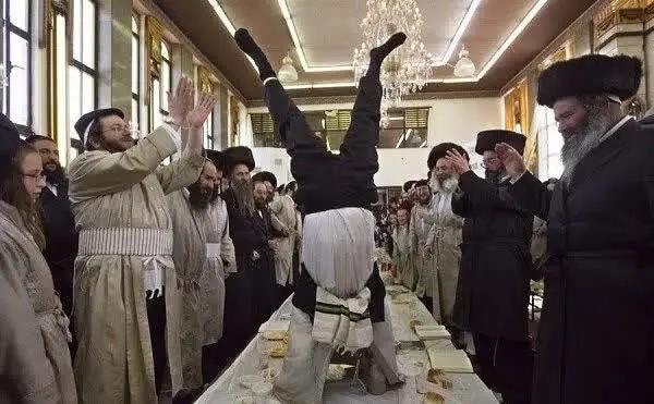 جشن پوریم یهودیان: بدمستی یهودیان برای ایرانی‌کُشی!؟