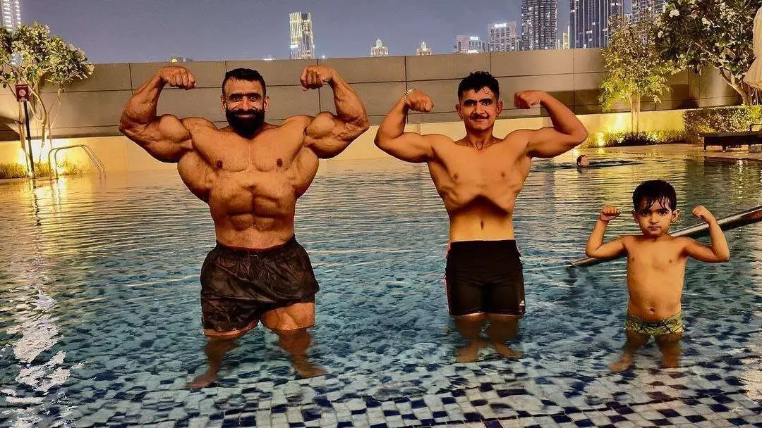 هادی چوپان ملقب به گرگ پارسی این روزها علاوه بر آماده سازی خود پسر بزرگ خود را هم آماده می کند تا از همین الان جا پای وی بگذارد. / حاشیه پلاس