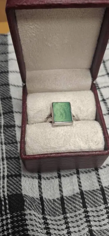 4729503