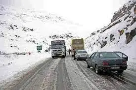 محدودیت سفرهای جاده‌ای: بارش برف و باران در جاده های ۱۰ استان کشور
