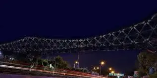 پل طبیعت، برج آزادی و میلاد امشب خاموش می‌شود