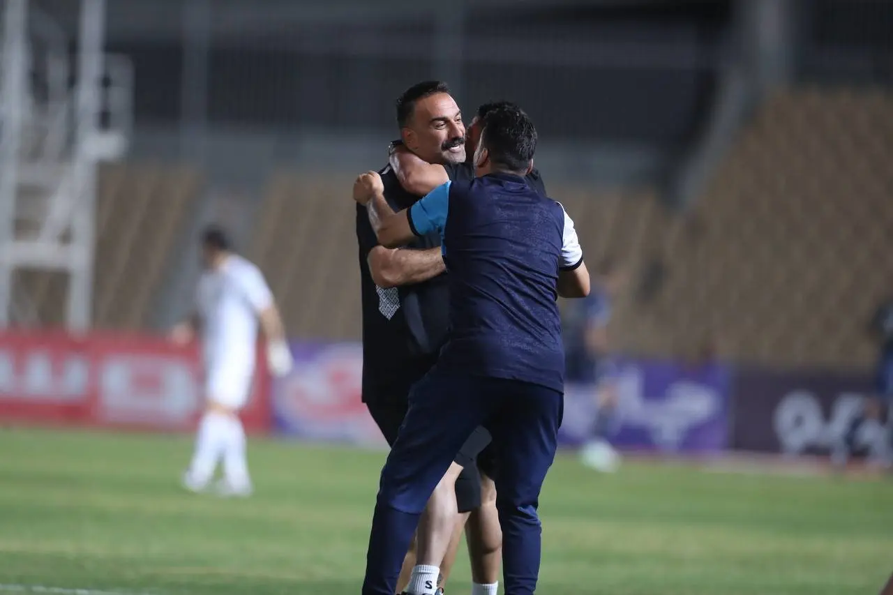 استقلال
