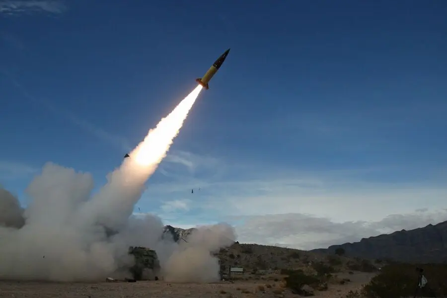 ۱۰۰۰۰۰۰۰۰ دلار خسارت حمله موشکی ایران به اسراییل در دقایق اولیه