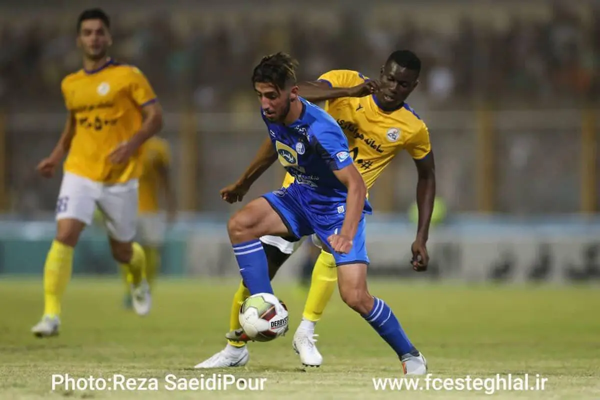 استقلال مثل پرسپولیس، 1-3-2-4 در بایگانی