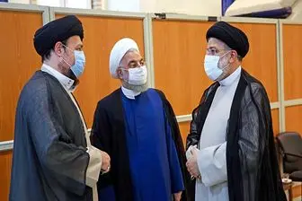 حسن خمینی در کنار روحانی و رئیسی/عکس
