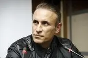 حضور گل محمدی بر سر مزار هوادار فقید پرسپولیس
