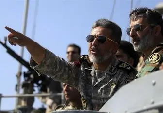 حمله قایق دزدان دریایی به کشتی ایرانی/برخورد شدید ناوهای نداجا