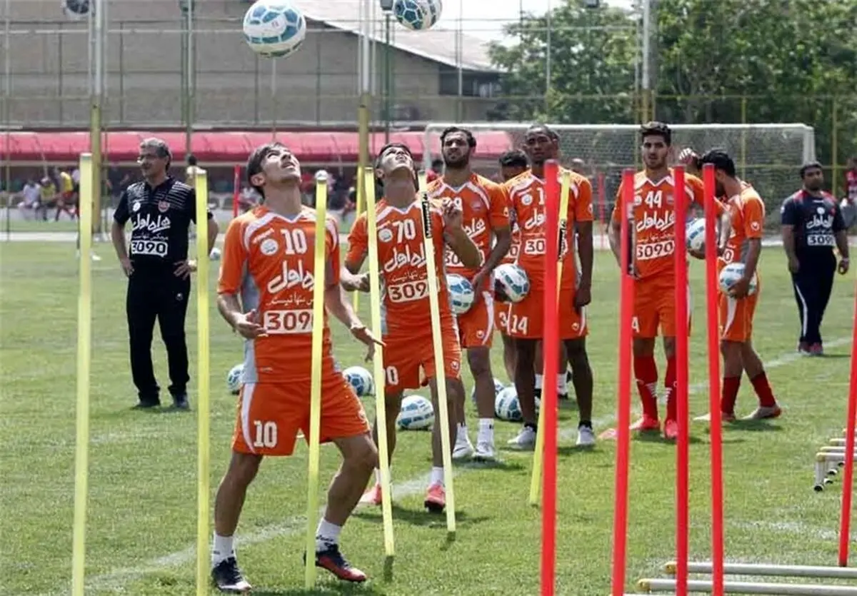 تمرینات پرسپولیس پشت درهای بسته