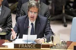 فرانسه هم برای سوریه شاخ و شانه کشید