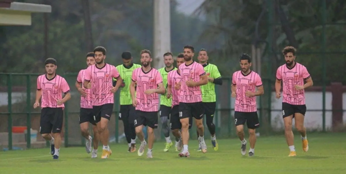 مهمانان ویژه در تمرین پرسپولیس +تصاویر