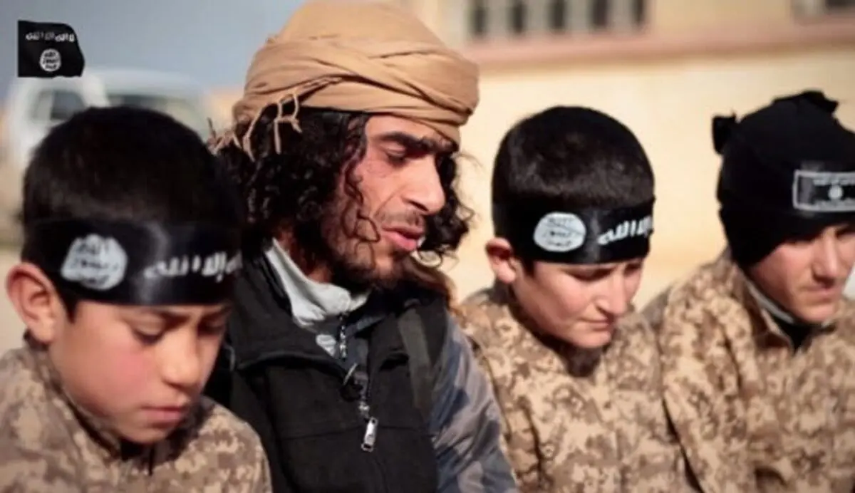 شستشوی مغزی کودکان موصلی توسط داعش