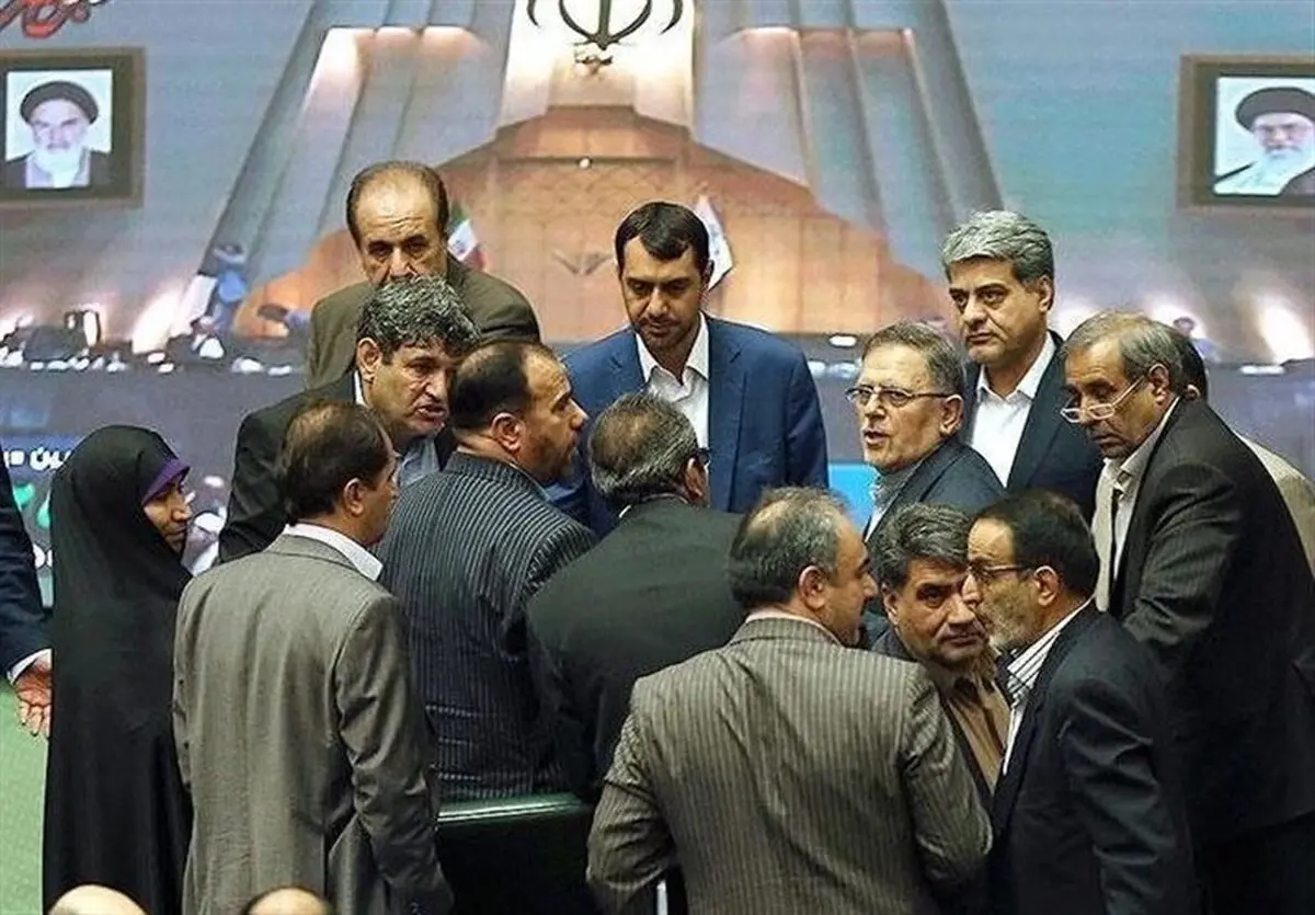 جزئیات جلسه نمایندگان با سیف درباره ارز و گرانی‌ کالا‌ها