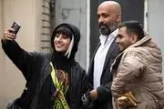 تیپ عجیب «ترلان پروانه» درکنار شرکت کننده «عصر جدید»/ عکس