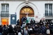 اعتصاب سراسری نیمی از فرانسه را تعطیل کرد