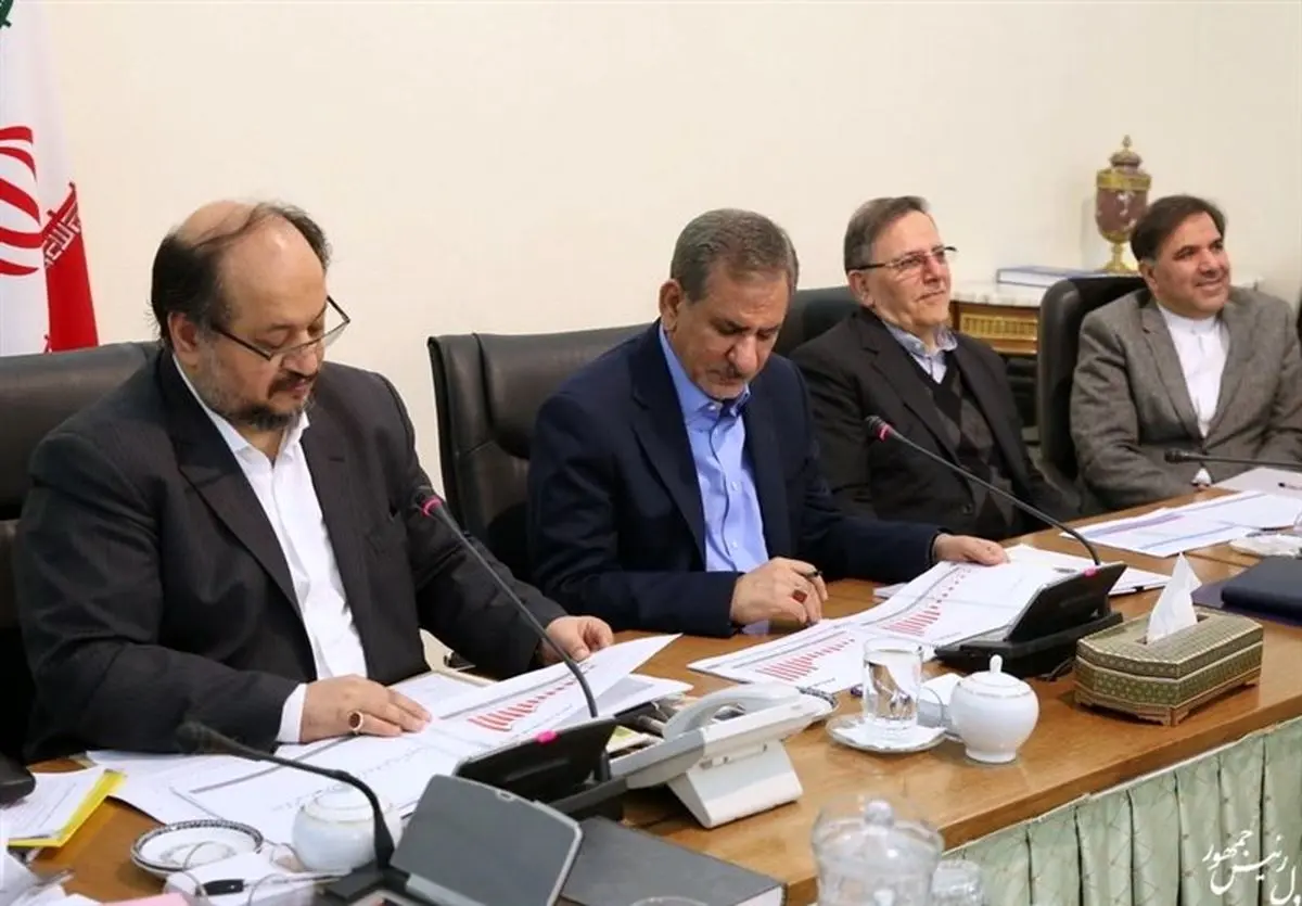 تشدید فشارها بر "معیشت ملت" تا آخرین روز دولت