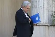 سورنا ستاری استعفا کرد