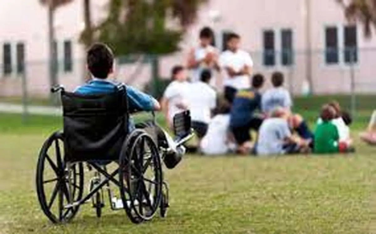 عدم ارائه خدمات بیمهای برای کودکان معلول بسترگرا