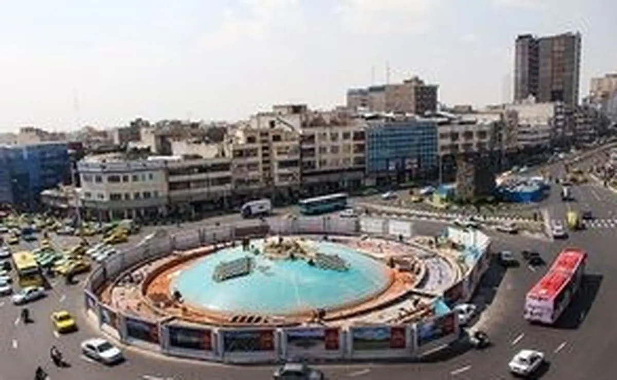 گزارشی از فروش مدرک تحصیلی در خیابان انقلاب