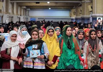 دیدار هزاران نفر از زنان و دختران با رهبر انقلاب/گزارش تصویری