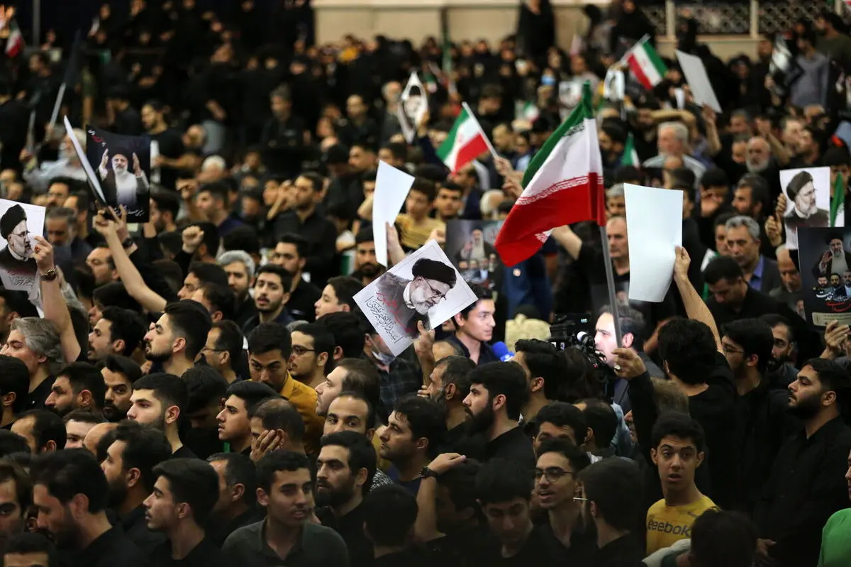 برنامه اتوبوسرانی و مترو برای شرکت در مراسم چهلم شهید رئیسی