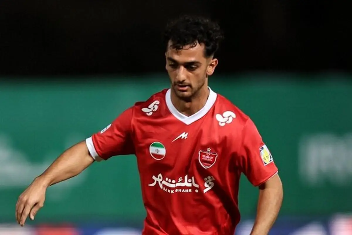 گل‌گهر یک مهاجم از پرسپولیس گرفت