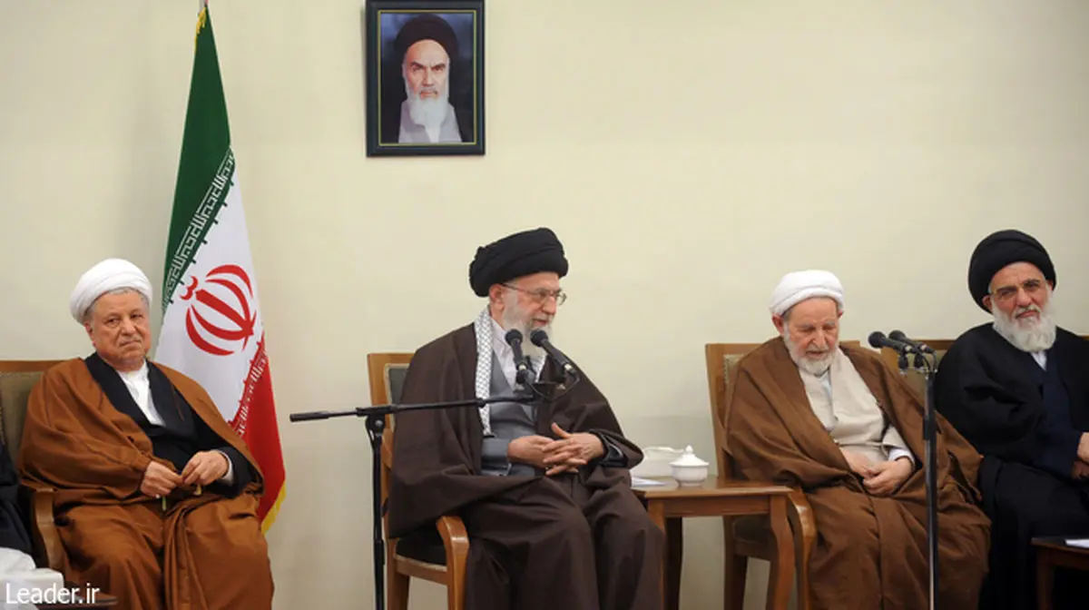 رهبر انقلاب: این انتخابات بی اعتباری حرف فتنه گران سال 88 را نشان داد