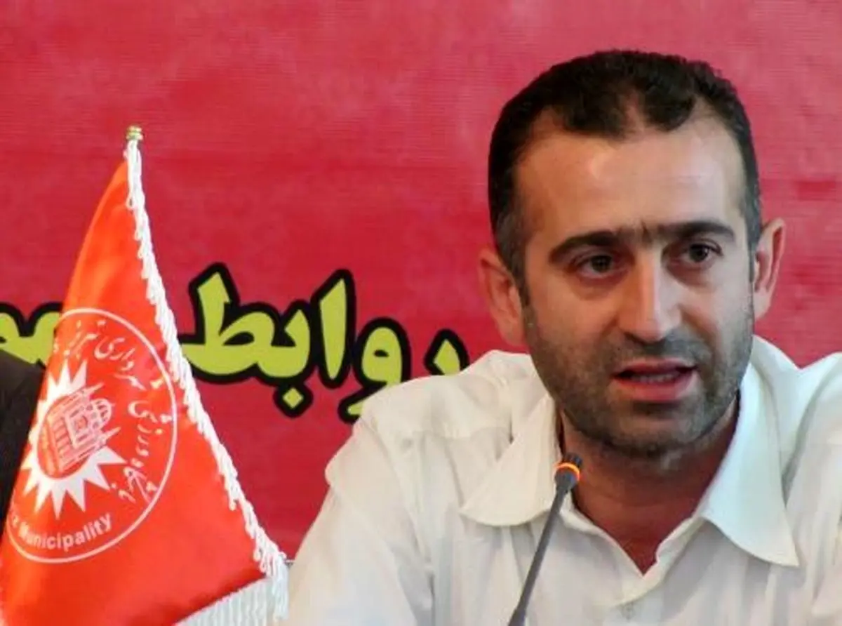 پرسپولیسیم، اما عاشق تیمی‌ هستم که در آن کار می‌کنم