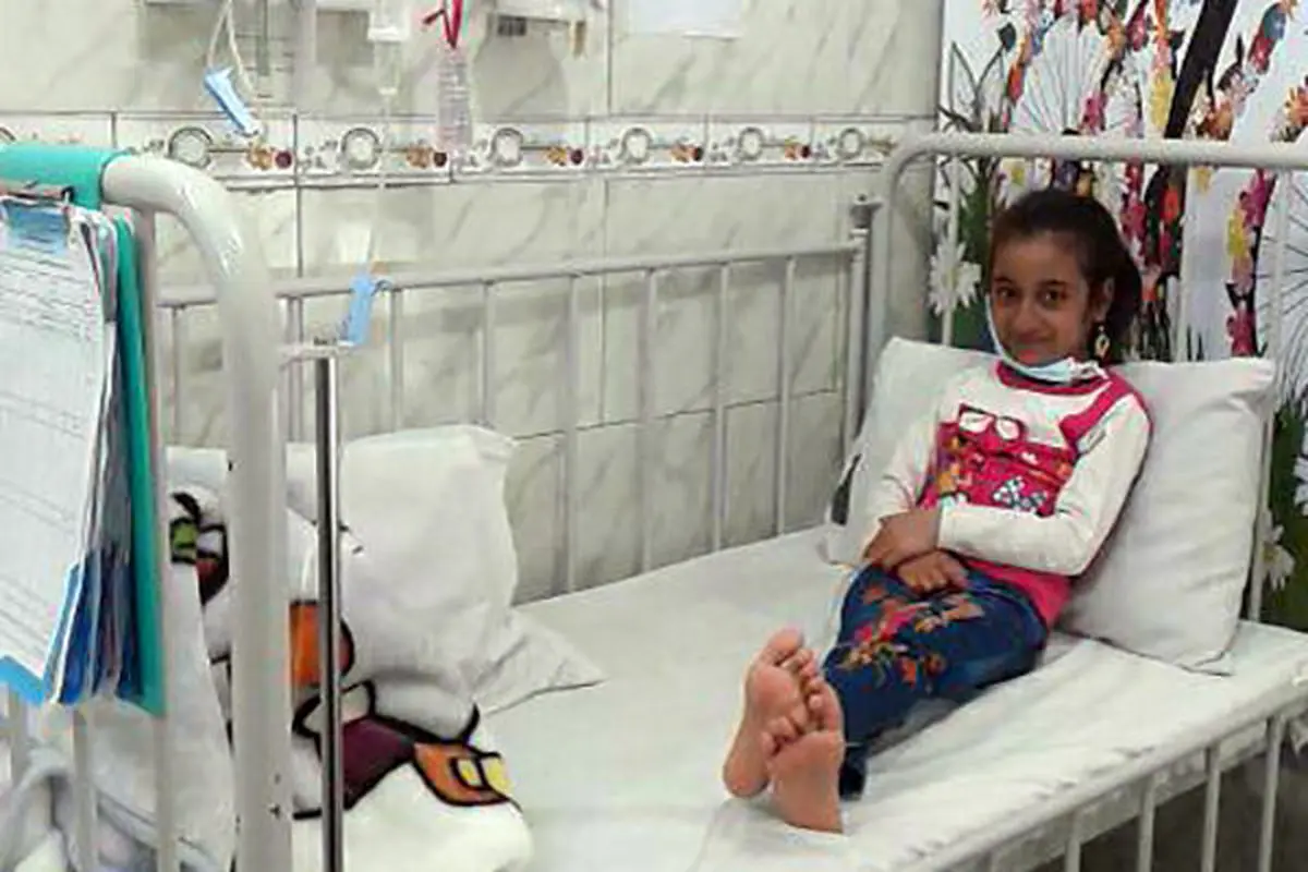 کودک ۸ ساله گرگانی چشم انتظار نگاه گرگان است