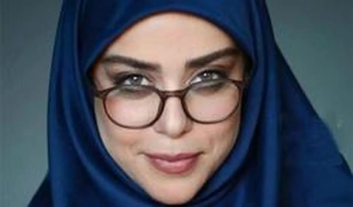 چهره جدی و خشک الهام اخوان /عکس