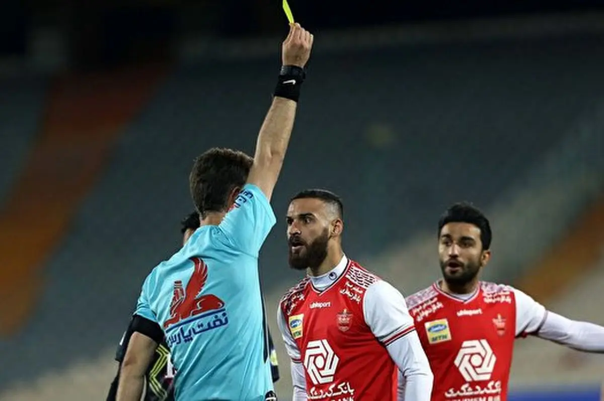 اعلام اسامی داوران بازی پرسپولیس و استقلال در هفته چهاردهم لیگ برتر