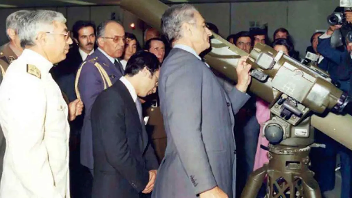 منبع درآمد شاه از پورسانت کمپانیهای تولید سلاح