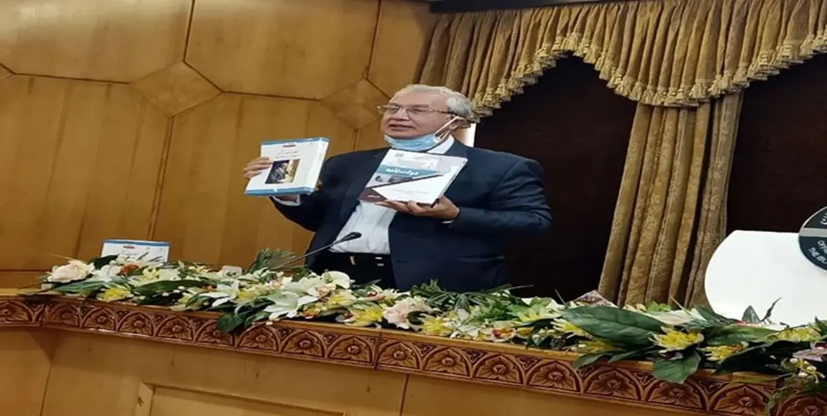 رونمایی ربیعی از «دولت نامه» و «مکالمات سه‌شنبه» در آخرین نشست خبری