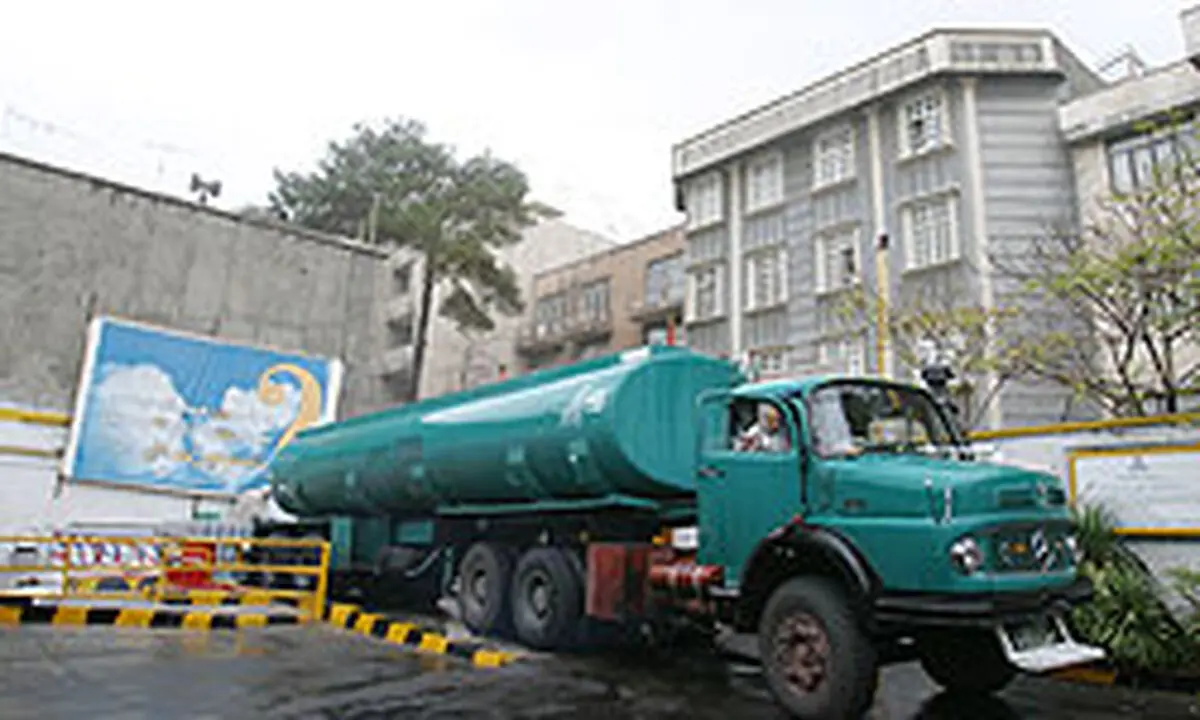 تانکرهای حامل گازوئیل «آزاد» در راه مرزهای غربی